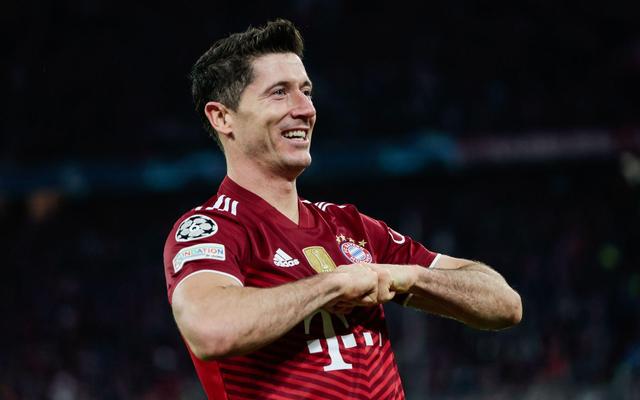 曼联追逐塞梅尼奥：加纳前锋是否准备好迈出下一步？