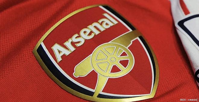 忠诚！每体：拉菲尼亚目前没经纪人，拒绝所有离开巴萨的谈判