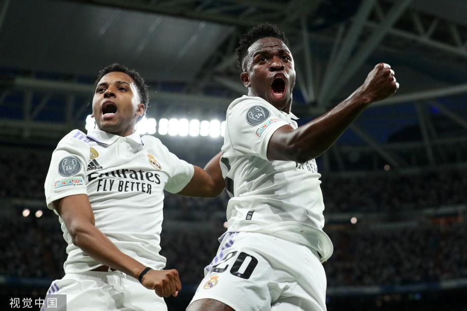 热火替补席火力全面爆发